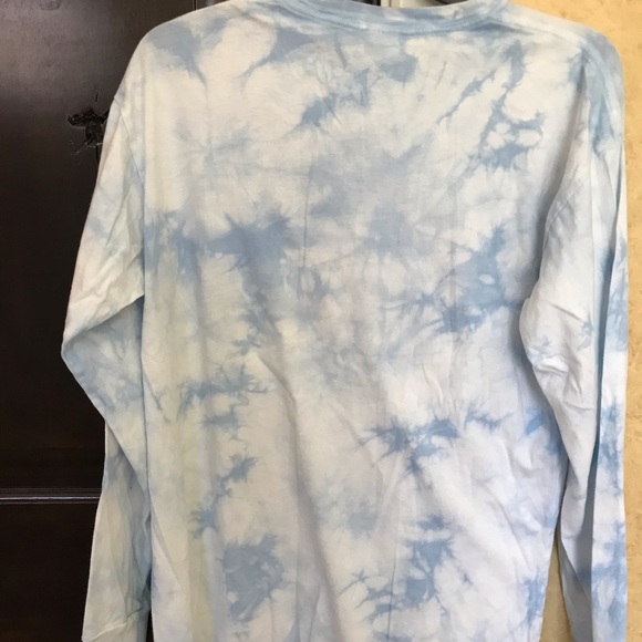 Top - Picture 2 of 2